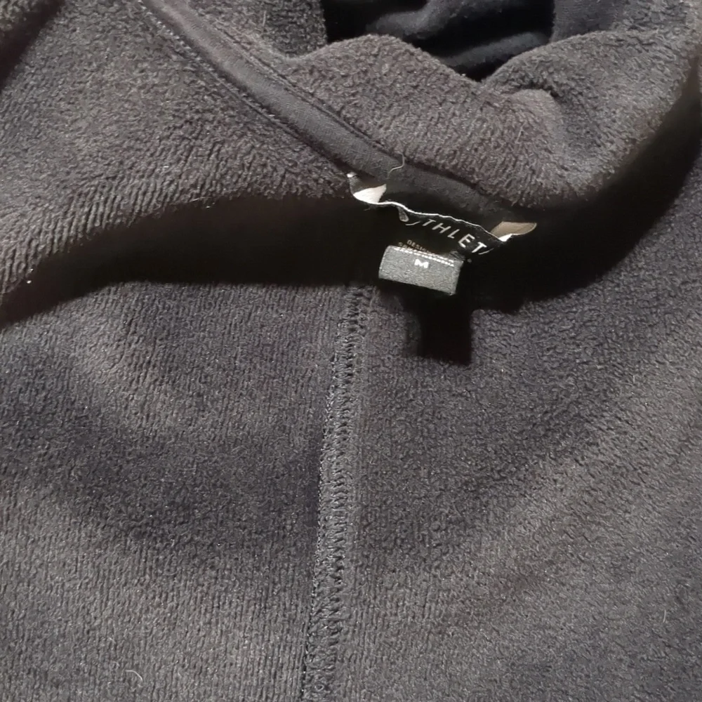 ATHLETA Cozy Karma Twist Neck Sweatshirt Black Lined Pullover Size Medium